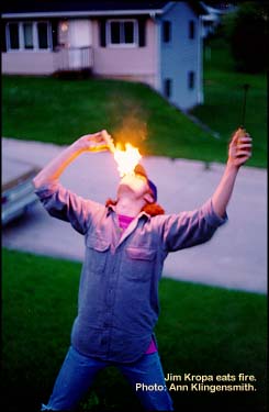 Photo 2 (15 kB jpeg)