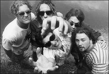 SWEAT LODGE Band Portrait (16 kB JPG)